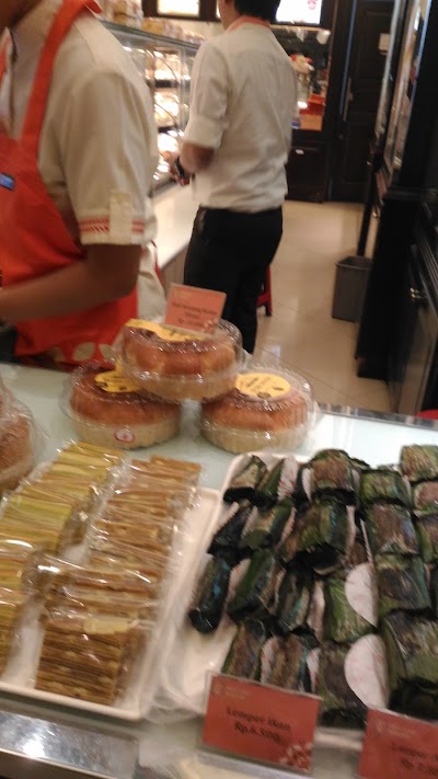 Photos of Holland Bakery