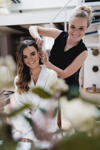 BROCKERS Haare & Make-up | Friseur Neuss photo