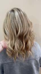 Photo n°11 de AM STUDIO à La Bastide-des-Jourdans (Salon de coiffure)