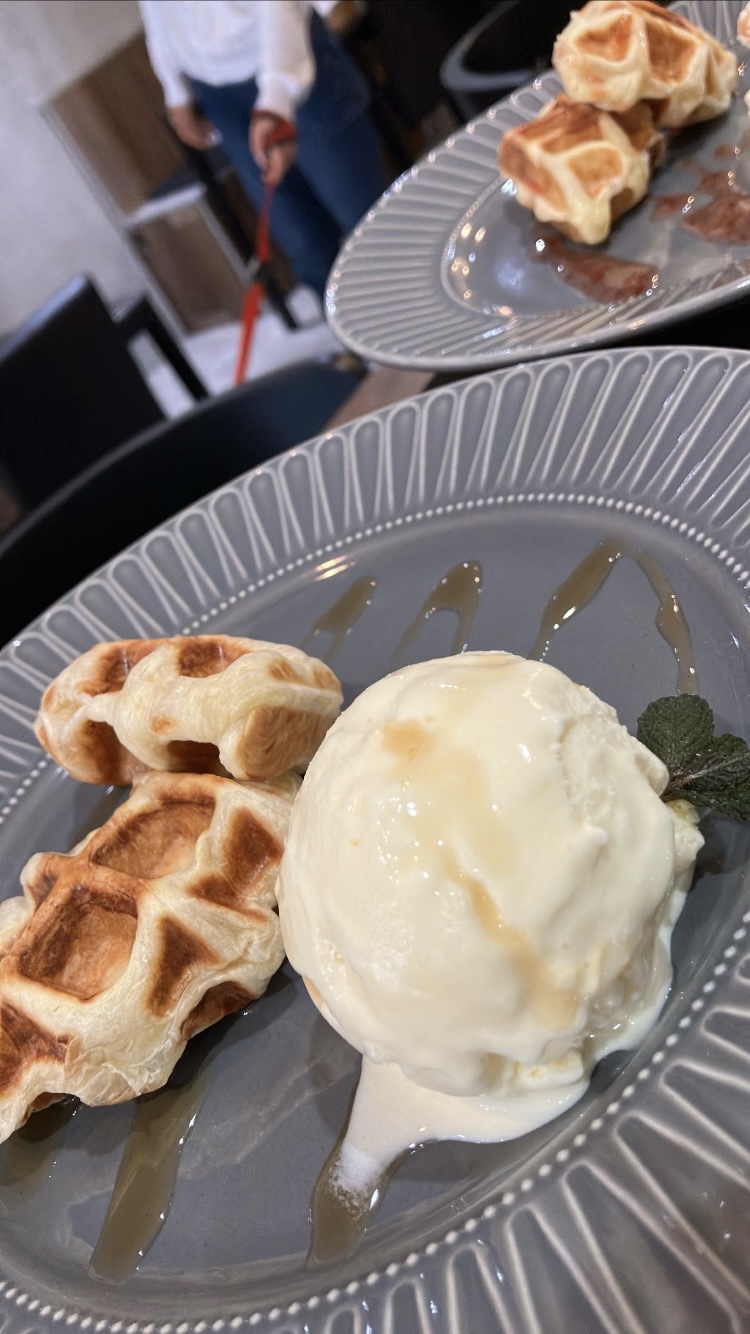 DogCafeUru（ﾄﾞｯｸﾞｶﾌｪ ｳﾙ）