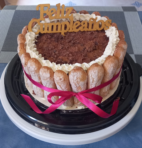 Ivonne Deli Cake - Thumbnail