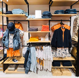 Photo n°4 de Magasin LA VIE EST BEL by carole à Gignac (Magasin de vêtements)