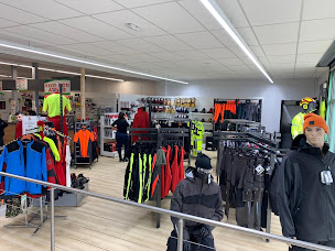 Photo n°22 de VAUDAUX - Marignier à Marignier (Atelier de réparation de tracteurs)