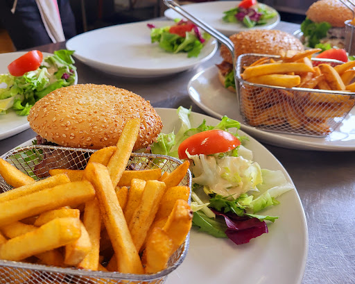Photo 5 - Beach Burger House