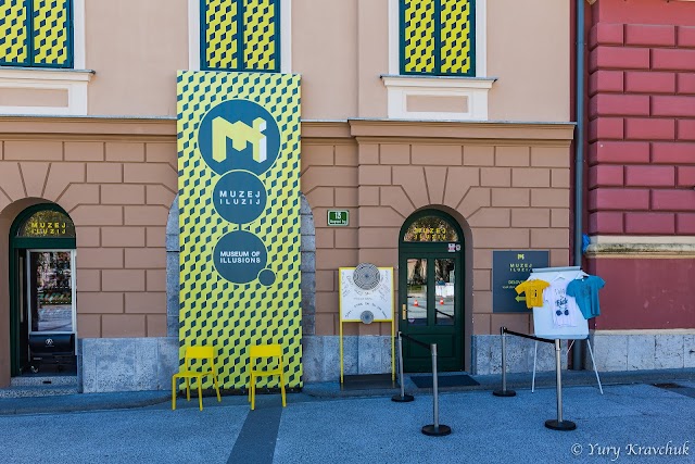 Museum of Illusions