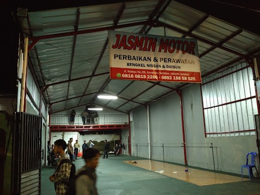 Jasmin Motor Fatmawati, Author: angin saputra