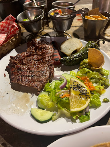 La Carnita Asada Restaurante - Thumbnail