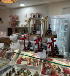 Photo n°34 de Boulangerie Pâtisserie Chocolaterie Maison Le Barillec à Jard-sur-Mer (Boulangerie)