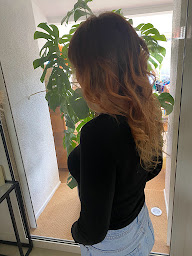 Photo n°9 de Les Ciseaux d'Auré - Coiffeuse à domicile à Gallargues-le-Montueux secteur Lunel à Gallargues-le-Montueux (Salon de coiffure)