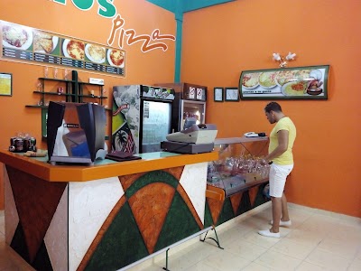 photo of Cafeteria Dinos Piza
