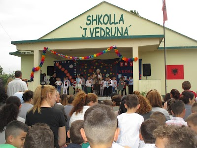 Shkolla Vedruna Albania