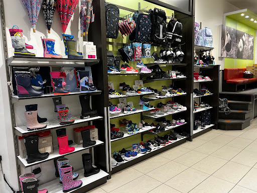 Chaussures Panda (Terrebonne) Gallery - Canada
