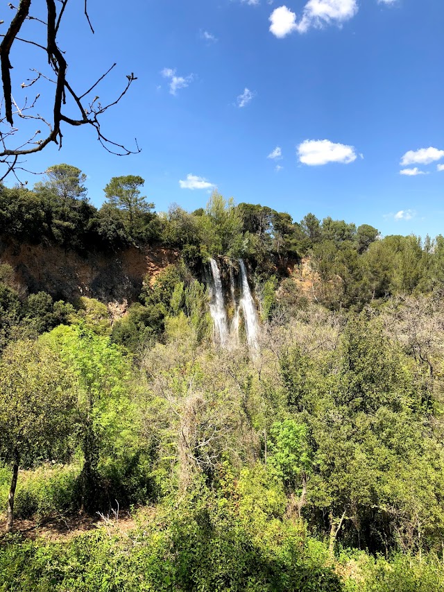 Cascade De Sillans