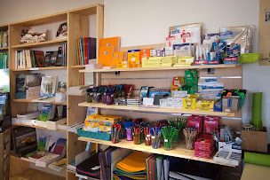 Photo n°14 de La petite marchande de Prose à Sainte-Savine (Magasin de fournitures de bureau)