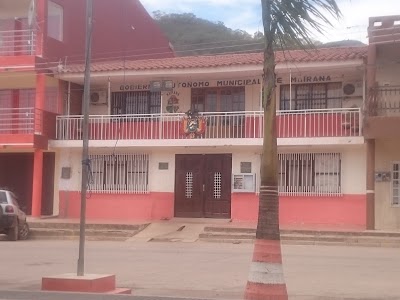 Photos of Plaza Principal de Mairana