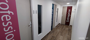 Photo n°3 de AXA Assurance et Banque Frederic Chambon à Ambérieu-en-Bugey (Compagnie d'assurance moto)