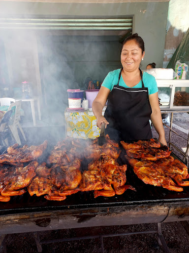 Pollos asados "La Avenida" - Thumbnail