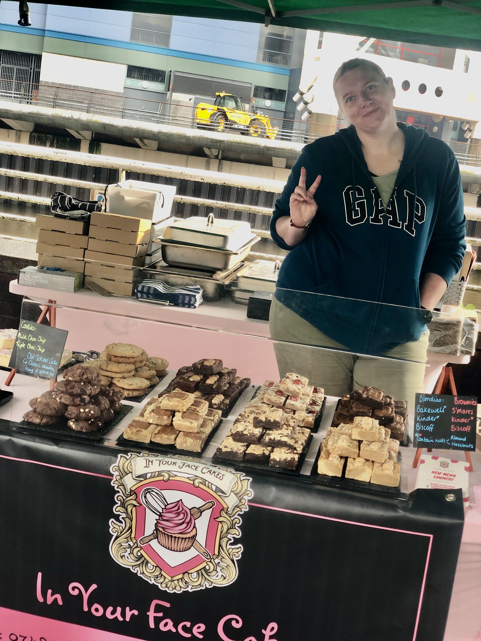 In Your Face Cakes - Cakes & Sweets - photo 1