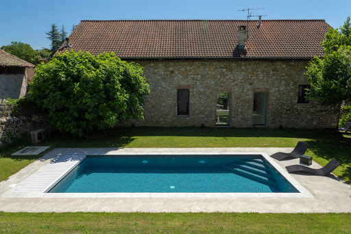 Photo de Chalet, piscine chauffée, 3 chambres d'hôtes