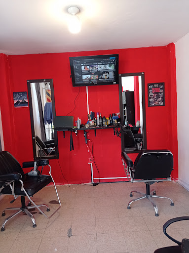 OWL'S BARBER SHOP & SALÓN