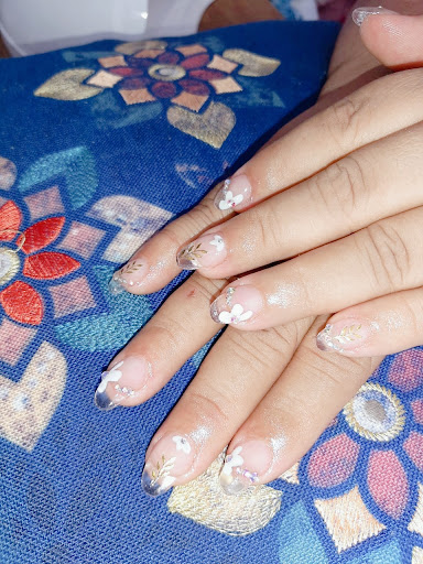 Estetica Manita De Gato - Thumbnail
