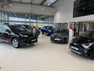 Photo n°2 de Toyota - Aveyron Automobiles - Rodez à Onet-le-Château (Vendeur de voitures d'occasion)