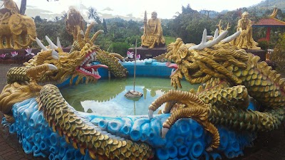 Photos of Pagoda Ekayana