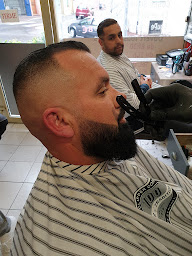 Photo n°33 de ️ Fashion barbier Coiffeur Pour Homme Cagnes-sur-Mer à Cagnes-sur-Mer (Salon de coiffure)