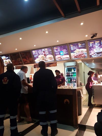 Photos of Steers Commercial Road