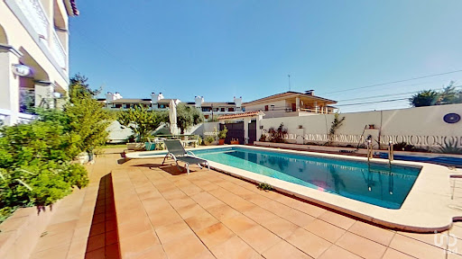 Claudia Gambera - Asesora Inmobiliaria Vendrell