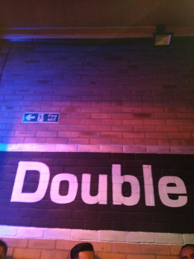 Mapstr Double Apple London Restaurant, Shisha, Halal, Cocktails