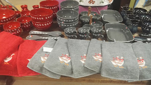 Photo n°9 de Eymet Souvenirs et Cadeaux à Eymet (Magasin)