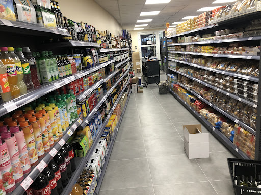 MINI MARKET CAMON Gallery - France