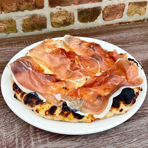 BAD JOHNNY'S PIZZA KITCHEN | CATERING | EVENTS by null