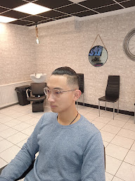 Photo n°20 de coiffure Barbearia Newlook à Valence (Salon de coiffure)