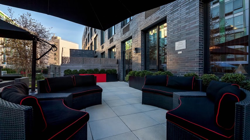 Atelier Apartments by null