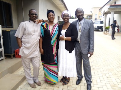 Photos of Church Of Christ, Kado