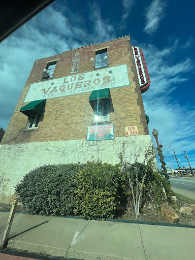 Los Vaqueros - Visual