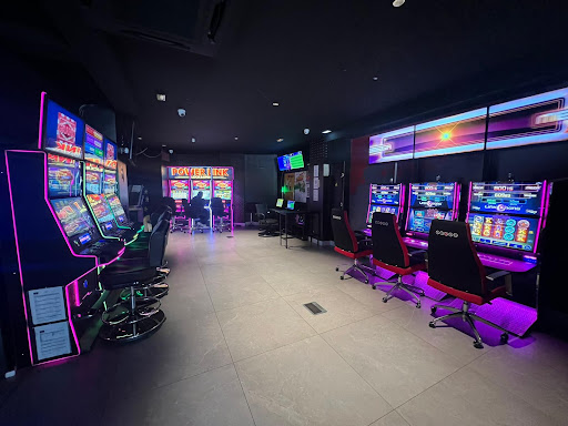 Salón de juegos CASINO PARK AZUQUECA Gallery - Spain