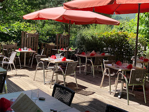 Photo n°29 de Aux Genêts d'or à Mandailles-Saint-Julien (Restaurant français)