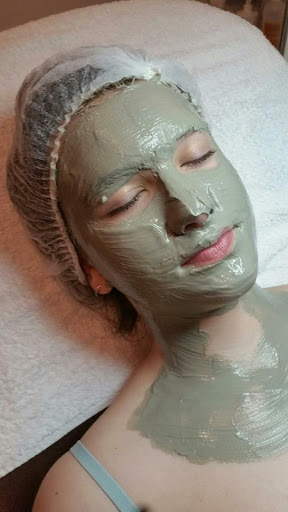 Zatoka Promieni - Kosmetyka twarzy i ciała