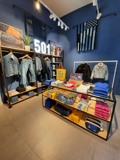 Levi's Santander - Thumbnail