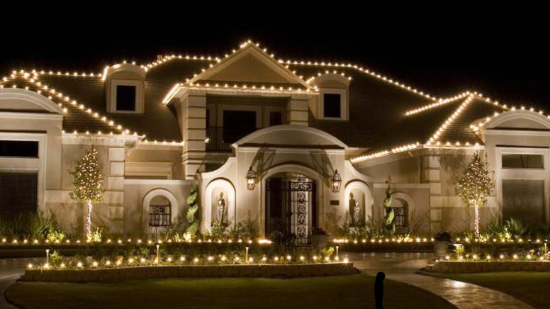 Lights Up Colorado - Christmas Light Install