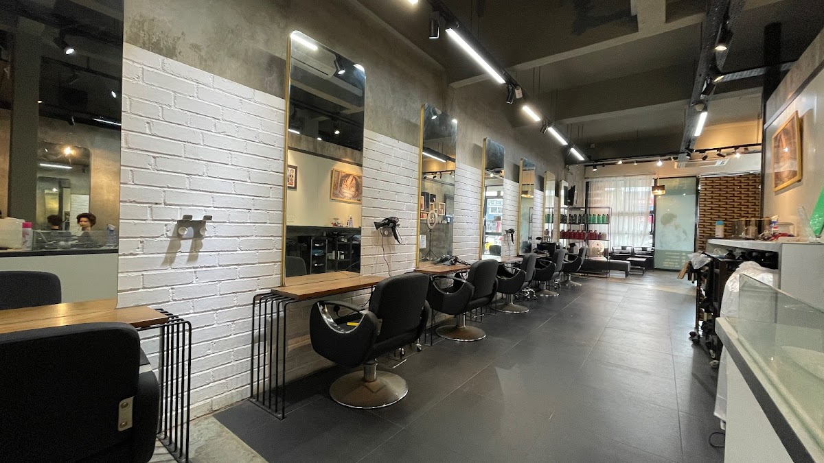 T.10 Hair Salon — hair salon in Johor Bahru