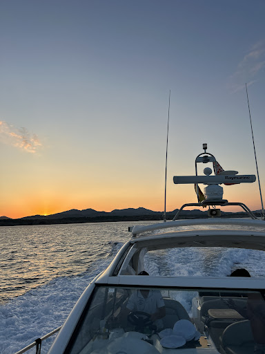 Holls Boat Charter - Thumbnail