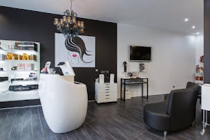 Photo n°9 de Tête En L'hair à Brioude (Salon de coiffure)