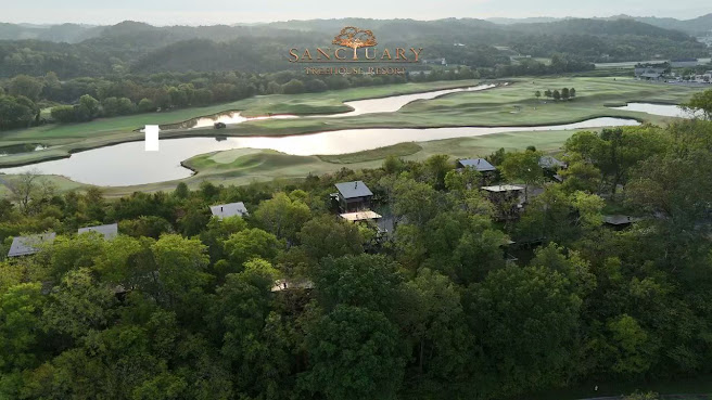 SANCTUARY TREEHOUSE RESORT by null