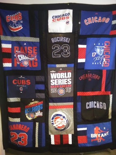 Breannas Blankets- T-shirt Quilts!!!
