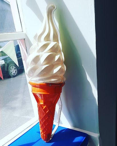 The Little Ice Cream Shop Lostwithiel - Thumbnail