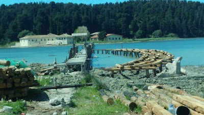 Photos of Vjos&euml;-Nart&euml;
